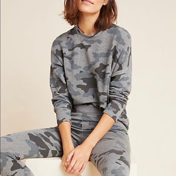 sundry varsity camo pullover